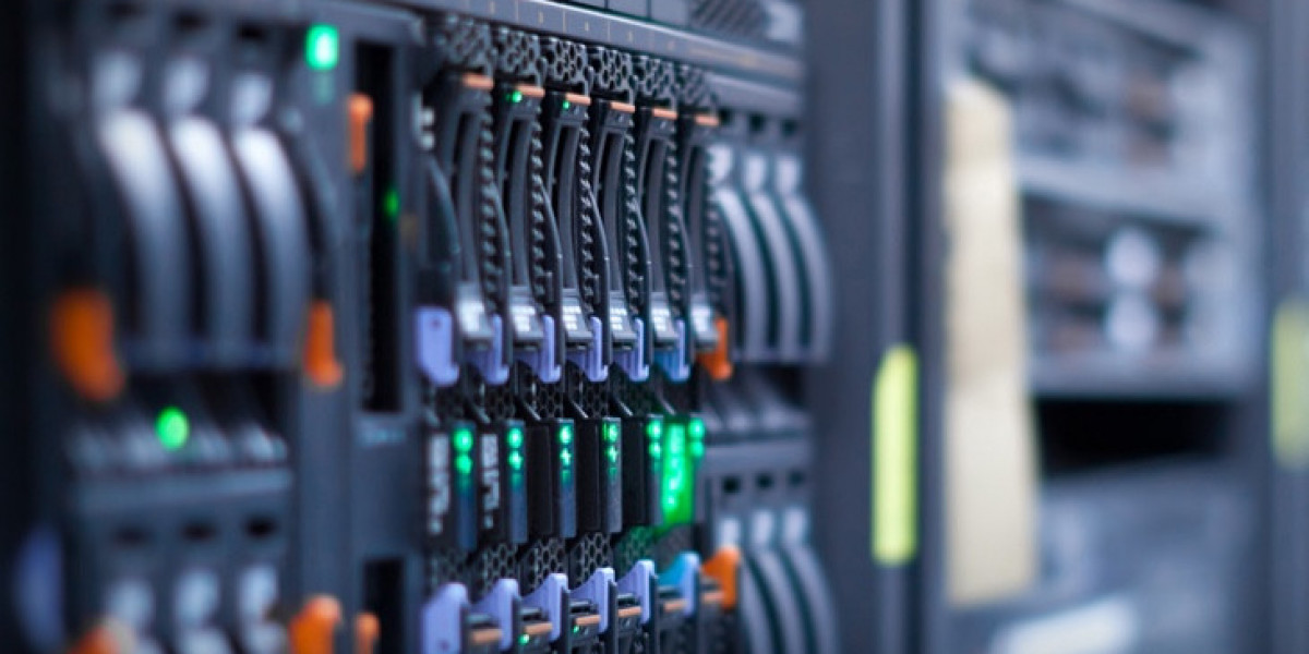 Renting a Dedicated Server: Pros and Advantages