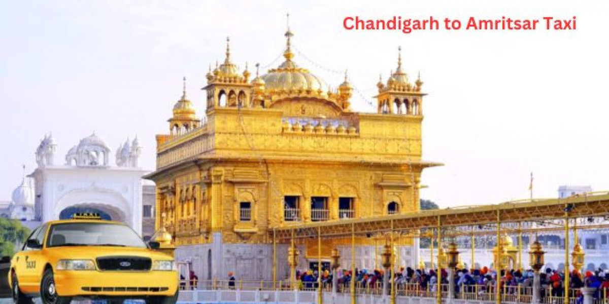 Top 10 Places to Visit in Amritsar with a Taxi