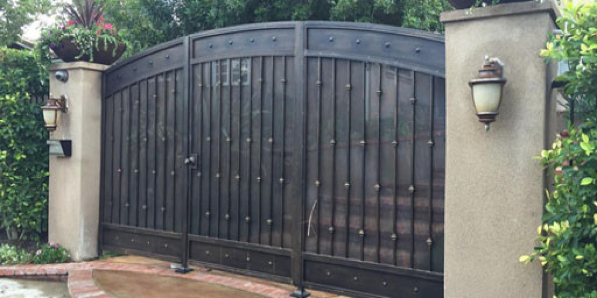 Enhance Security and Accessibility with Professional Side Gate Installation in Los Angeles