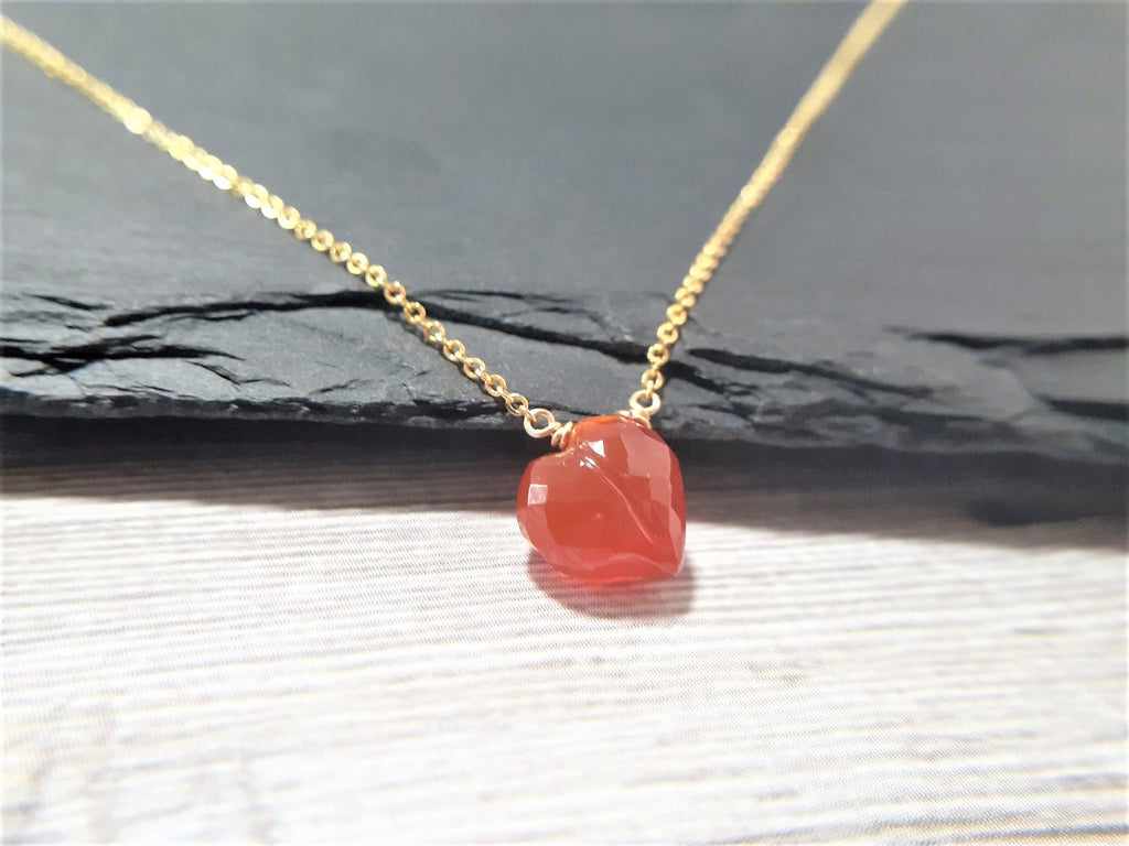 Radiant Carnelian Jewelry: Captivating Warmth and Elegance